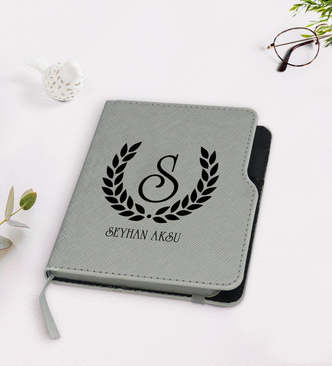 Kişiye Özel Çelenk Baş Harfli İsimli Gri Termo Deri Defter-3