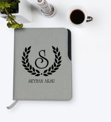 Kişiye Özel Çelenk Baş Harfli İsimli Gri Termo Deri Defter-3