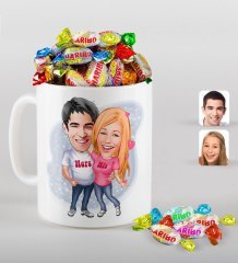 Kişiye Özel Sevgililer Karikatürlü Beyaz Kupa ve Haribo Şeker Hediye Seti-5