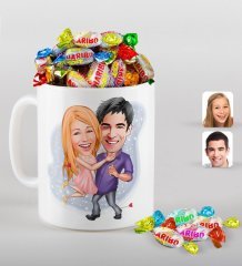 Kişiye Özel Sevgililer Karikatürlü Beyaz Kupa ve Haribo Şeker Hediye Seti-3