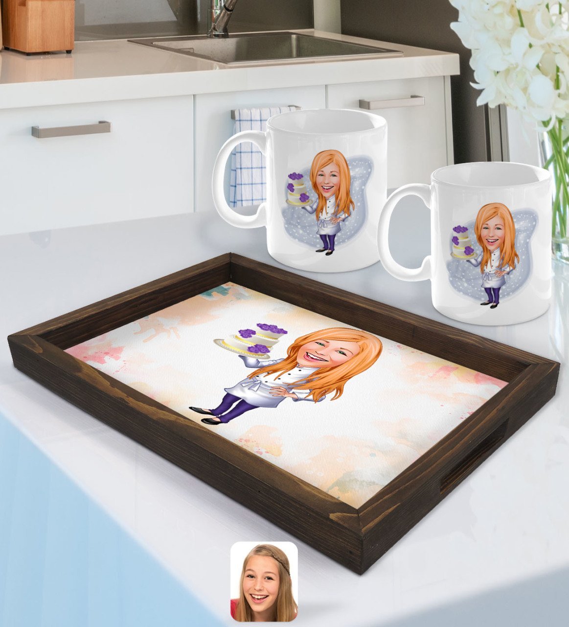Kişiye Özel Kadın Chef Karikatürlü Doğal Ahşap Tepsi ve 2’li Kupa Bardak Seti-2