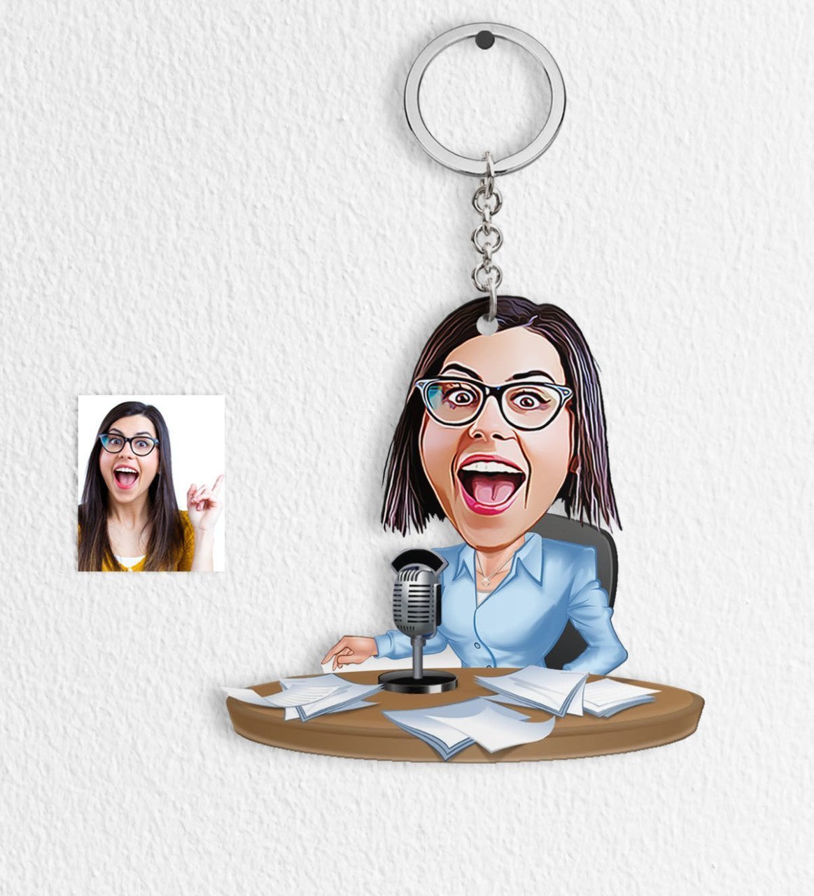 Kişiye Özel Bayan Sunucu Spiker Karikatür Anahtarlık - 1