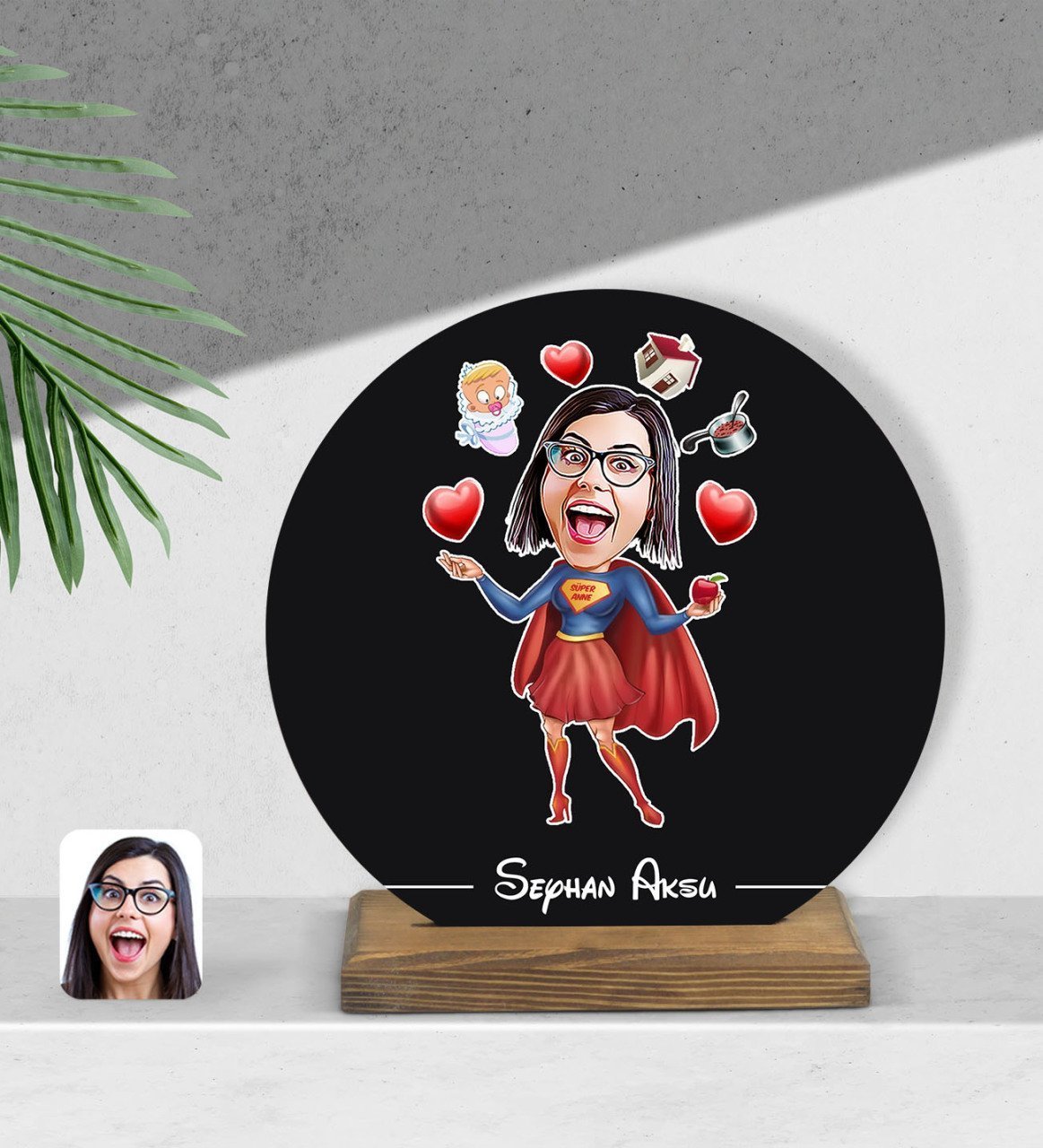 Kişiye Özel Süper Anne Karikatürlü Yuvarlak Ahşap Biblo-1