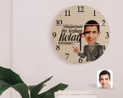 Kişiye Özel Erkek Kolay Yetişmiyor Karikatürlü Otantik Ahşap Palet Saat-2
