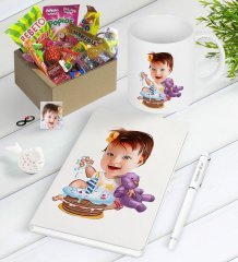Kişiye Özel Bebek Doğum Günü Karikatürlü Nostaljik Lezzetler Defter Kalem Kupa Hediye Seti-2