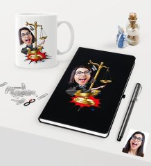 Kişiye Özel Bayan Avukat Karikatürlü Siyah Defter Kalem Kupa Seti - 4