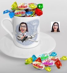 Kişiye Özel Bayan Kaptan Pilot Karikatürlü Türk Kahvesi Fincanı ve Haribo Şeker Hediye Seti