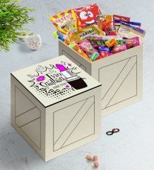 Kişiye Özel Evin Süslüsü Ahşap Kutuda Nostaljik Lezzetler Hediye Seti-3