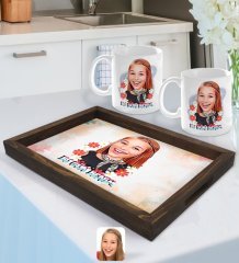Kişiye Özel 8 Mart Bugün Benim Karikatürlü Doğal Ahşap Tepsi ve 2’li Kupa Bardak Seti-1