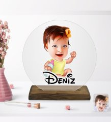 Kişiye Özel Bebek Karikatürlü Yuvarlak Ahşap Standlı Biblo-1