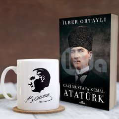 Gazi Mustafa Kemal Atatürk Kitabı ve Atatürk Kupası Hediye Seti