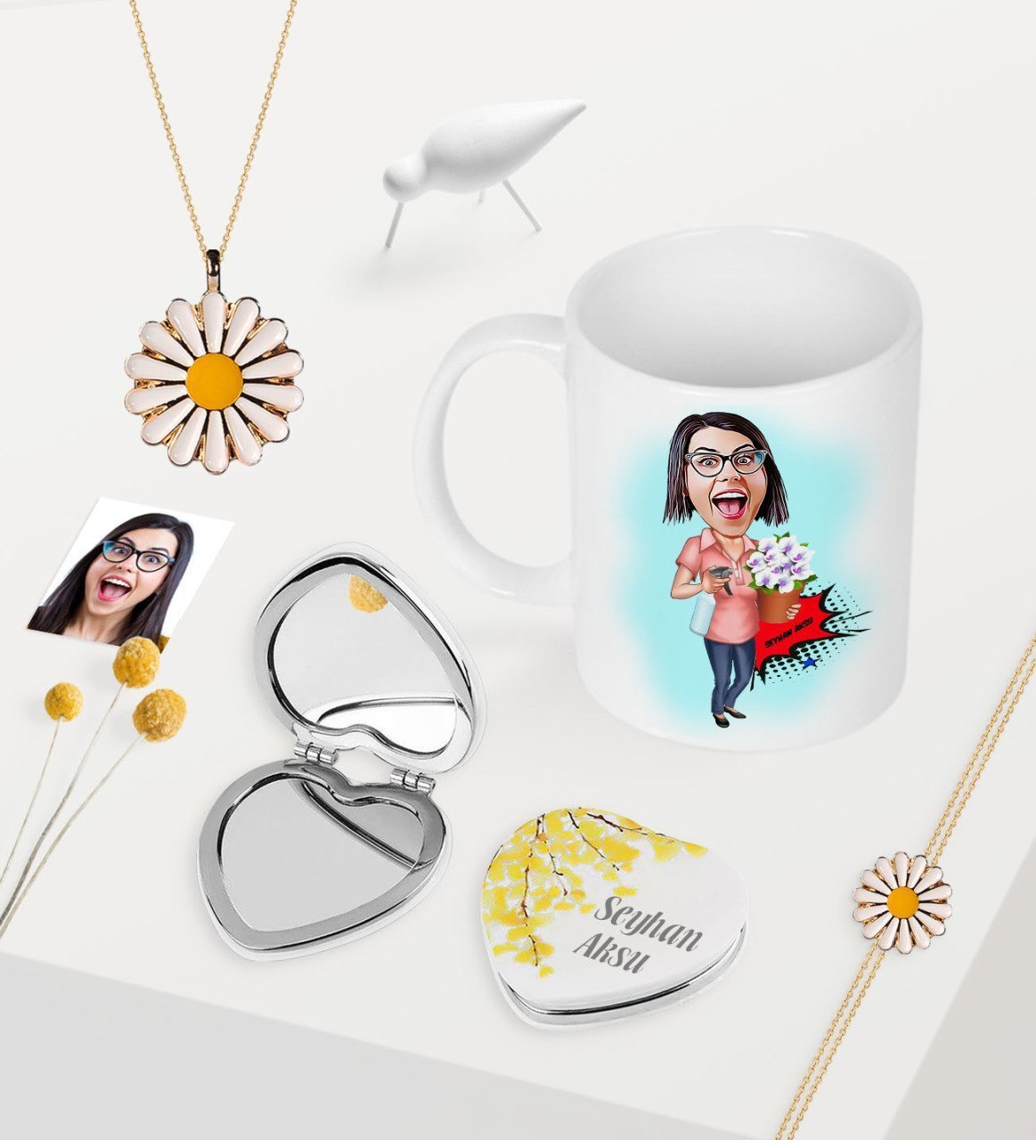 Kişiye Özel Ev Hanımı Anne Karikatürlü Kupa Kalp Ayna Papatya Kolye Bileklik Seti-2