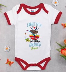 BK Kids Kişiye Özel Babasının Balıkçı Arkadaşı Tasarımlı Kırmızı Bebek Body Zıbın-1