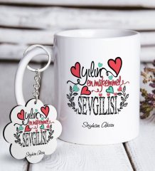 Kişiye Özel Yılın En Mükemmel Sevgilisi Beyaz Kupa ve Anahtarlık Hediye Seti