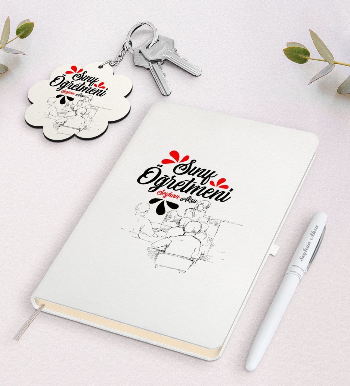 Kişiye Özel Sınıf Öğretmeni Beyaz Defter Kalem ve Anahtarlık Hediye Seti-12