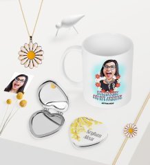 Kişiye Özel En İyi Anne Karikatürlü Kupa Kalp Ayna Papatya Kolye Bileklik Seti