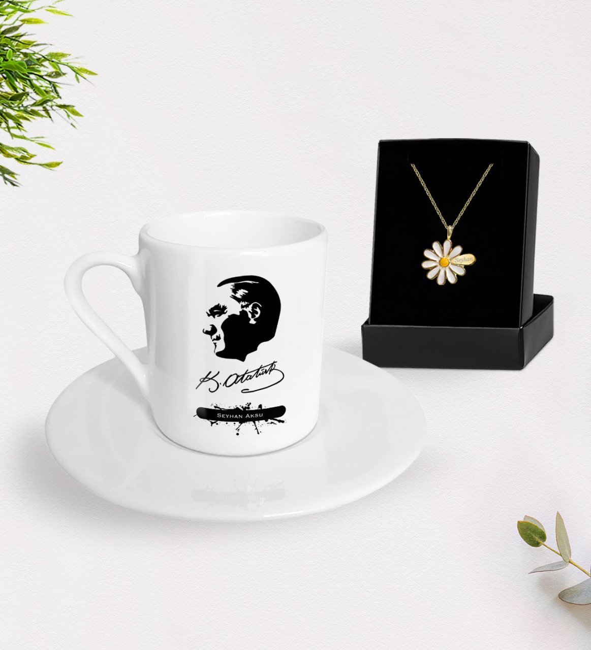 Kişiye Özel Atatürk Temalı Türk Kahvesi Fincanı ve İsimli Papatya Kolye Hediye Seti-4