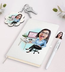 Kişiye Özel Kadın Genel Müdür Karikatürlü Beyaz Defter Kalem ve Anahtarlık Hediye Seti