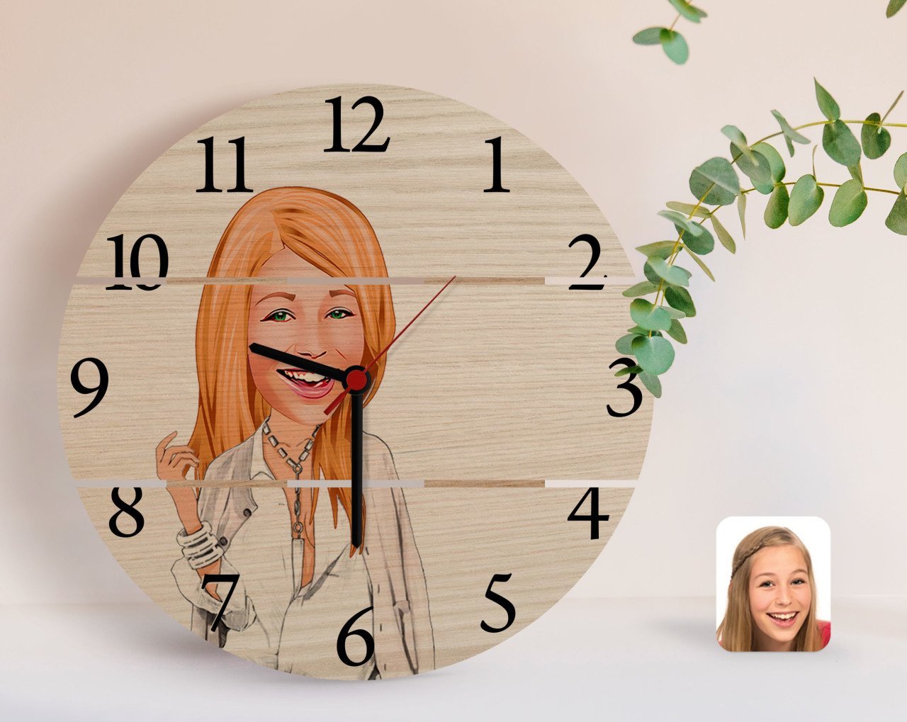 Kişiye Özel Kadın Model Karikatürlü Otantik Ahşap Palet Saat-2
