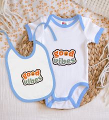 BK Kids Good Vibes Tasarımlı Mavi Bebek Body Zıbın ve Mama Önlüğü Hediye Seti-1