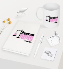 Kişiye Özel Avukat Anne Beyaz Defter Kalem Kupa Ayna Seti