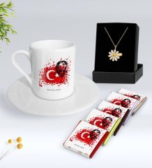 Kişiye Özel Atatürk Temalı Türk Kahvesi Fincanı Çikolata ve İsimli Papatya Kolye Hediye Seti-3