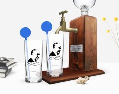 Kişiye Özel Renkli Baskılı Atatürk Temalı İkili Vodka Bardağı ve Ahşap Vodka Standı Hediye Seti-26