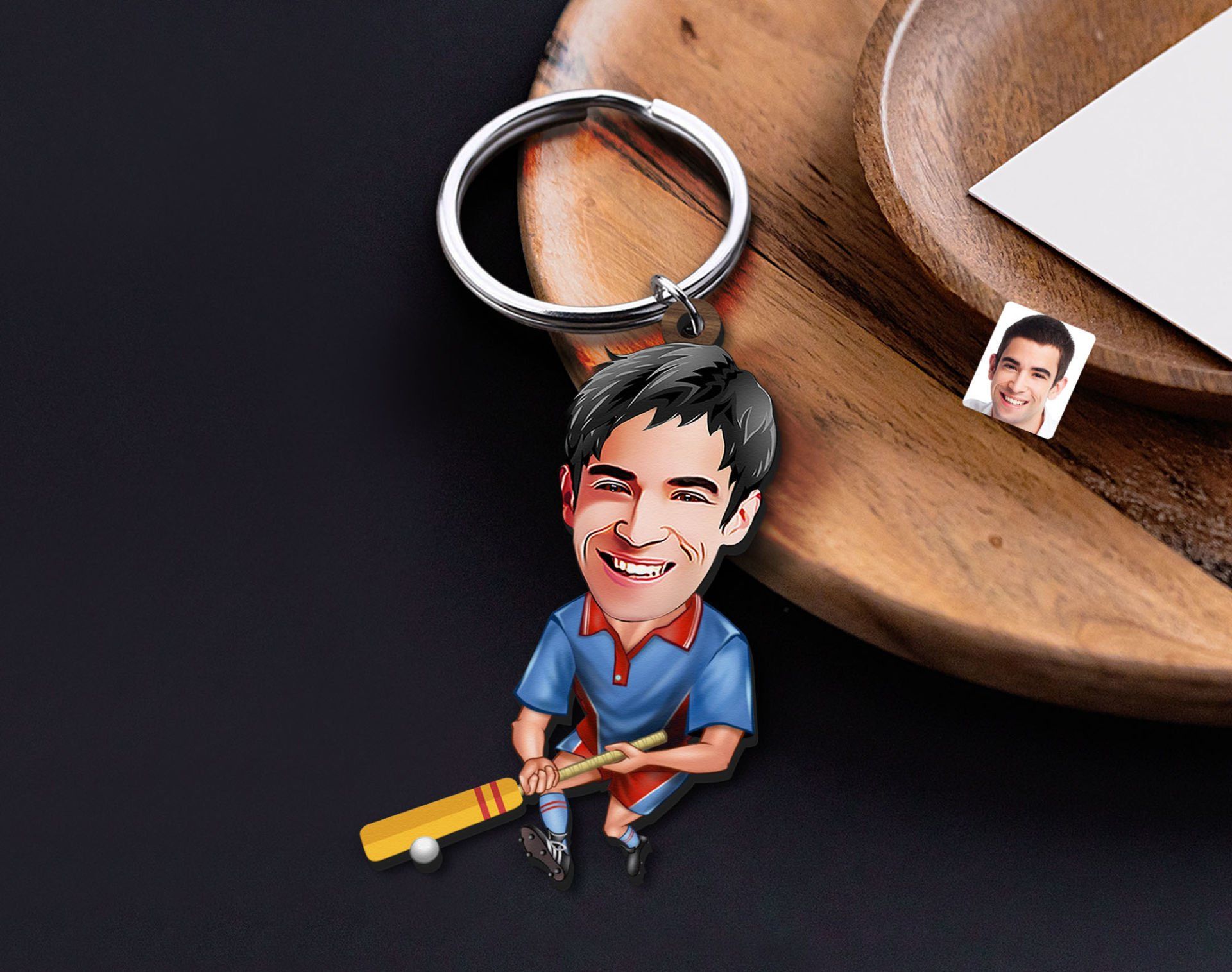 BK Gift Kişiye Özel Erkek Cricket Karikatürlü Ahşap Anahtarlık-1 Sevgiliye Hediye, Arkadaşa Hediye, Doğum Günü Hediyesi