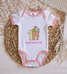 BK Kids 1 Yaşındayım Tasarımlı Pembe Bebek Body Zıbın-1
