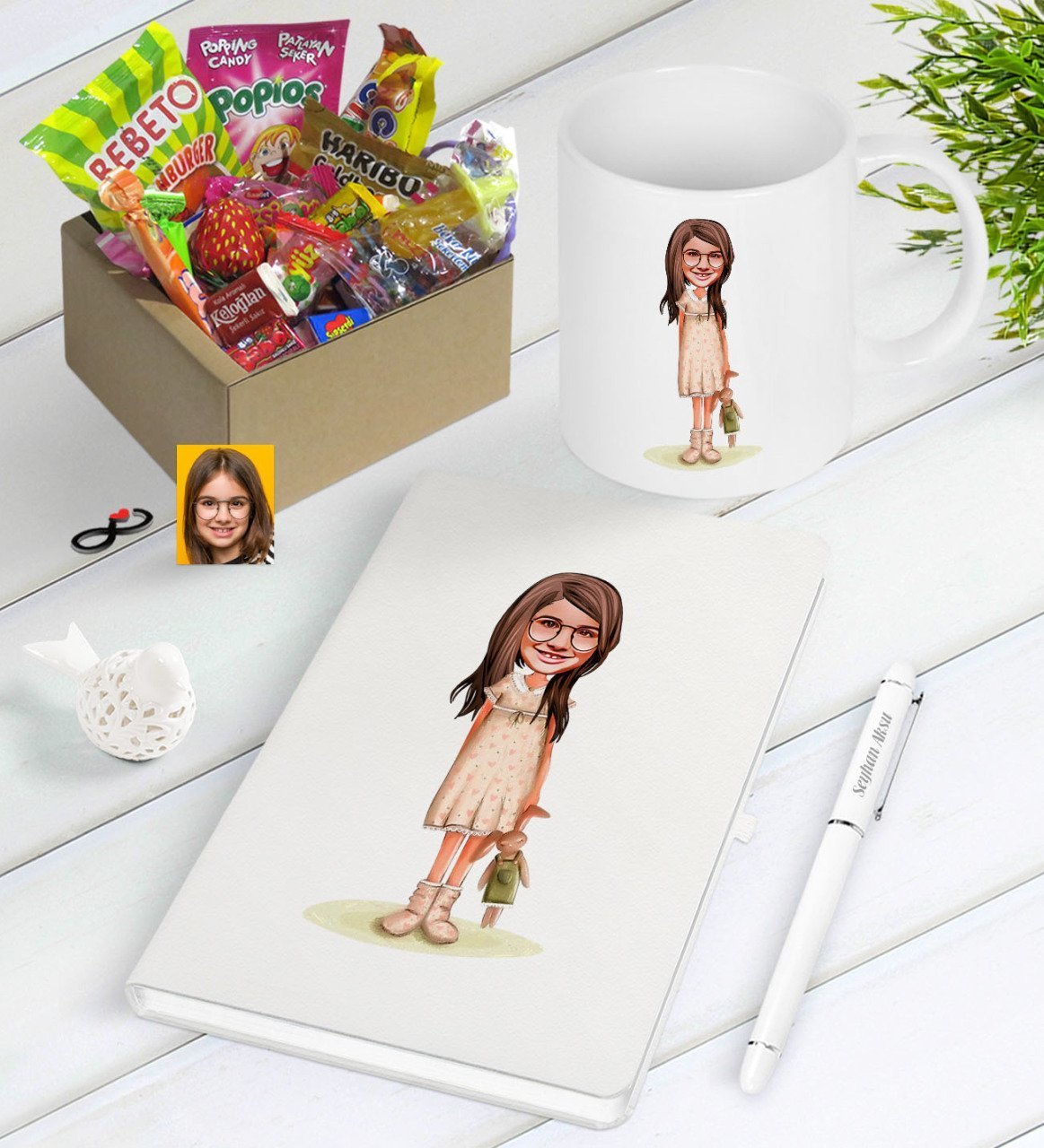 Kişiye Özel Kız Çocuk Karikatürlü Nostaljik Lezzetler Defter Kalem Kupa Hediye Seti-7