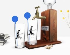 Kişiye Özel Renkli Baskılı Atatürk Temalı İkili Vodka Bardağı ve Ahşap Vodka Standı Hediye Seti-16