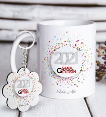 BK Gift Kişiye Özel 2023 Sana Mutluluk Getirsin Beyaz Kupa ve Anahtarlık Hediye Seti-1
