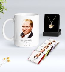 Kişiye Özel Atatürk Temalı Beyaz Kupa Çikolata ve İsimli Papatya Kolye Hediye Seti-12