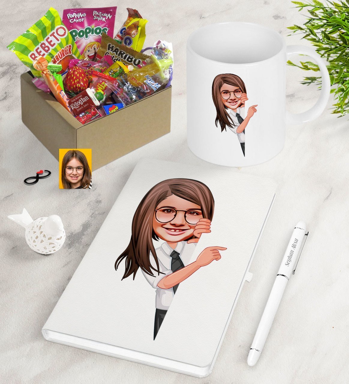 Kişiye Özel Kız Çocuk Karikatürlü Nostaljik Lezzetler Defter Kalem Kupa Hediye Seti-1