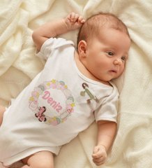BK Kids Kişiye Özel İsimli Beyaz Bebek Body Zıbın ve Kız Bebek İğnesi Hediye Seti-24