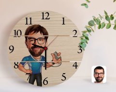 Kişiye Özel Erkek Antrenör Karikatürlü Otantik Ahşap Palet Saat-1