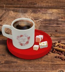 Kişiye Özel Kırmızı Sunum Tabaklı Çiçek Tasarımlı Türk Kahvesi Fincanı Model 2
