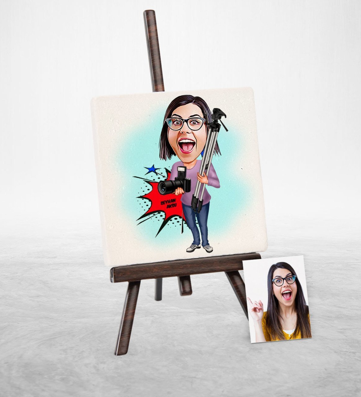 Kişiye Özel Bayan Profesyonel Fotoğrafçı Karikatür Şovaleli Doğal Taş - 1