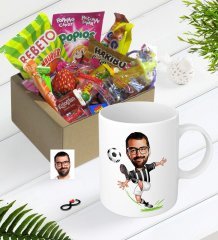 Kişiye Özel Siyah Beyaz Futbolcu Karikatürlü Nostaljik Lezzetler Kupa Seti
