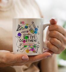 BK Gift Kişiye Özel Öğretmenler Günü Tasarımlı Beyaz Kupa Yastık ve İsimli Papatya Kolye Hediye Seti- 17, Öğretmene Hediye, Öğretmenler Günü