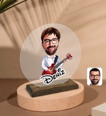 Kişiye Özel Erkek Gitarist Karikatürlü Yuvarlak Ahşap Standlı Biblo-2
