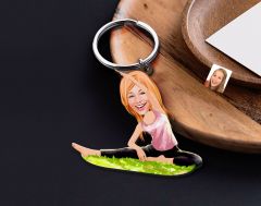 BK Gift Kişiye Özel Yoga Karikatürlü Ahşap Anahtarlık-1 Sevgiliye Hediye, Arkadaşa Hediye, Doğum Günü Hediyesi