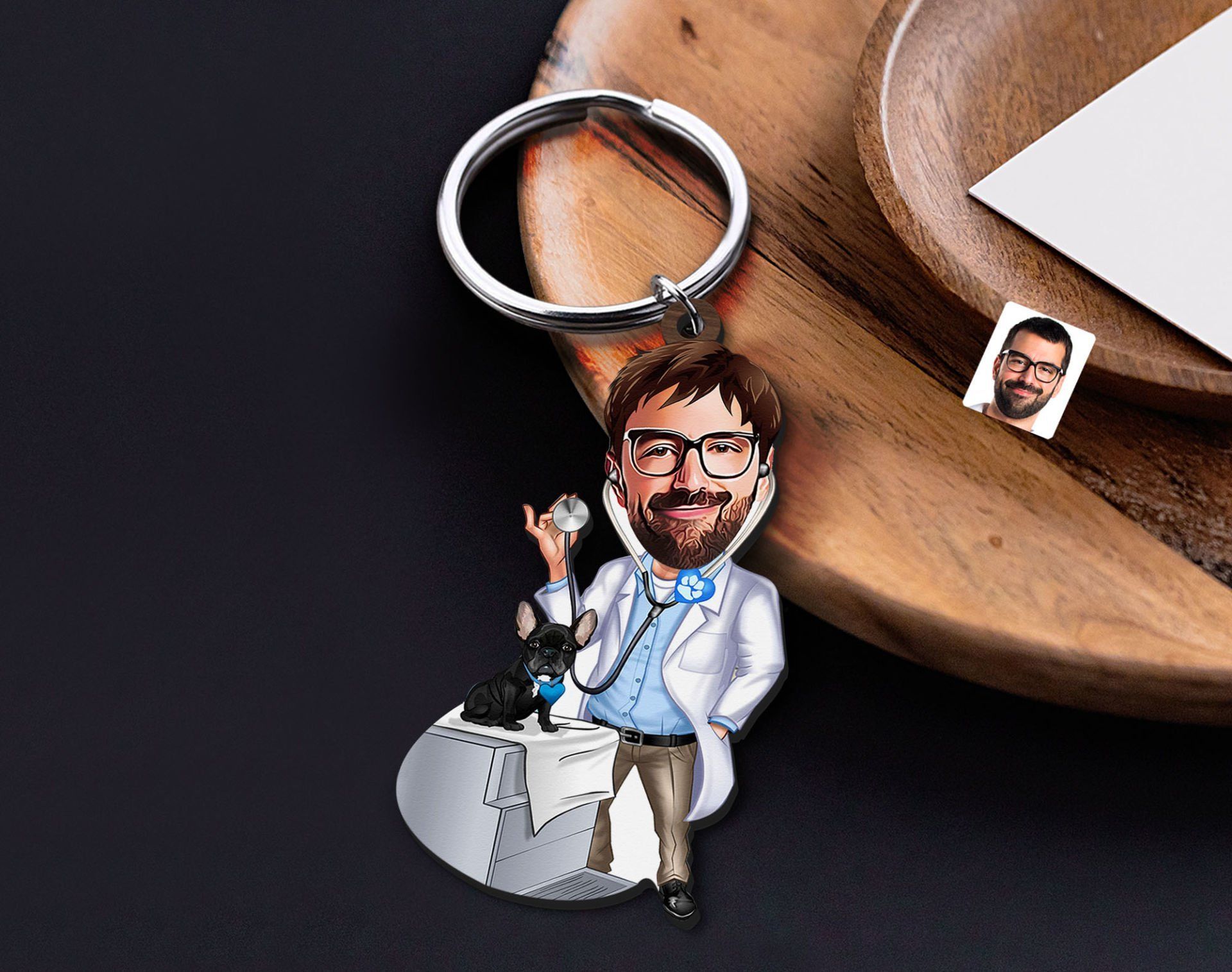 BK Gift Kişiye Özel Veteriner Karikatürlü Ahşap Anahtarlık-1 Sevgiliye Hediye, Arkadaşa Hediye, Doğum Günü Hediyesi