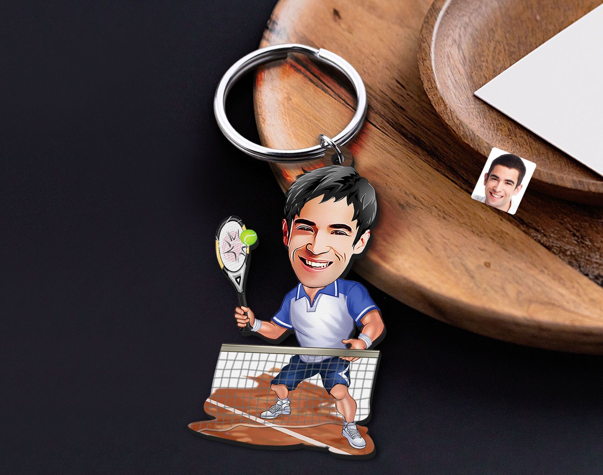 BK Gift Kişiye Özel Tenis Oyuncusu Karikatürlü Ahşap Anahtarlık-3 Sevgiliye Hediye, Arkadaşa Hediye, Doğum Günü Hediyesi