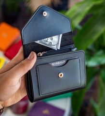 BK Gift Kişiye Özel İsimli Vegan Deri Mini Siyah Kadın Cüzdanı, Sevgiliye Hediye, Anneye Hediye, Arkadaşa Hediye