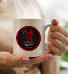 BK Gift Kişiye Özel Öğretmenler Günü Tasarımlı Beyaz Kupa Yastık ve İsimli Papatya Kolye Hediye Seti- 10, Öğretmene Hediye, Öğretmenler Günü