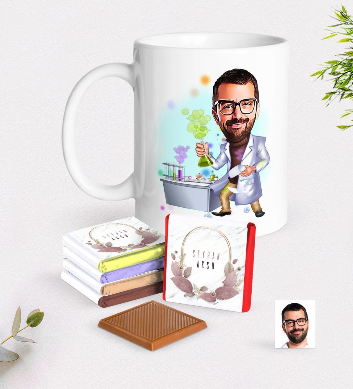 Kişiye Özel Erkek Kimya Öğretmeni Karikatürlü Beyaz Kupa ve Çikolata Hediye Seti-2