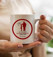 BK Gift Kişiye Özel Öğretmenler Günü Tasarımlı Beyaz Kupa Yastık ve İsimli Papatya Kolye Hediye Seti- 9, Öğretmene Hediye, Öğretmenler Günü