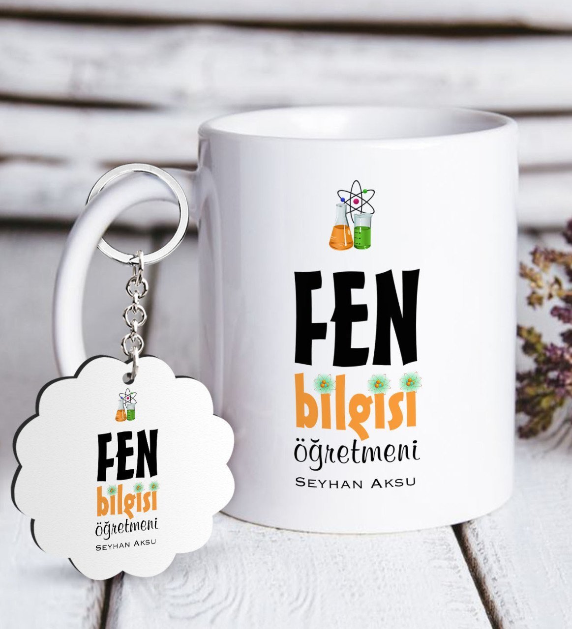 Kişiye Özel Fen Bilgisi Öğretmeni Beyaz Kupa ve Anahtarlık Hediye Seti