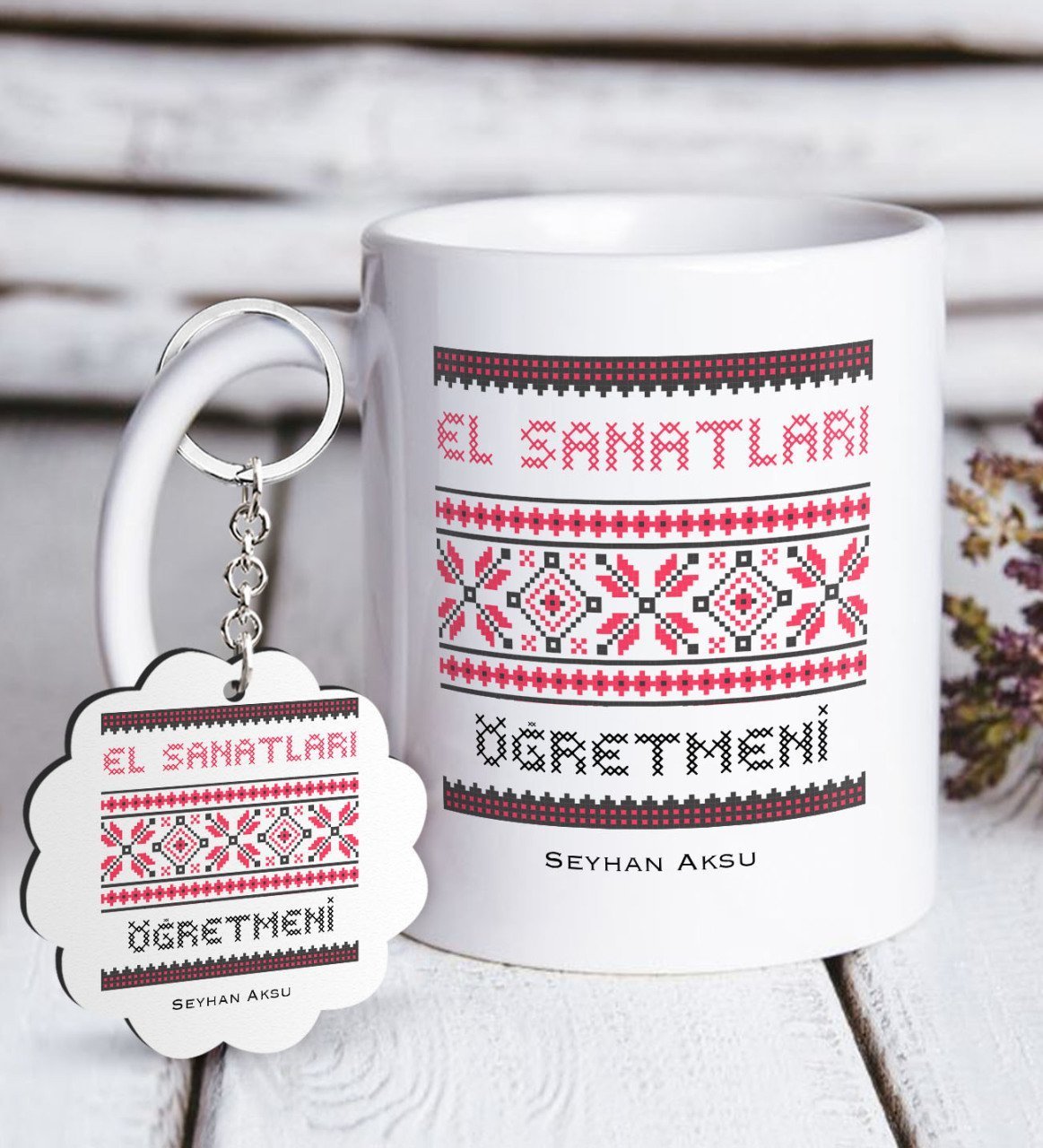 Kişiye Özel El Sanatları Öğretmeni Beyaz Kupa ve Anahtarlık Hediye Seti